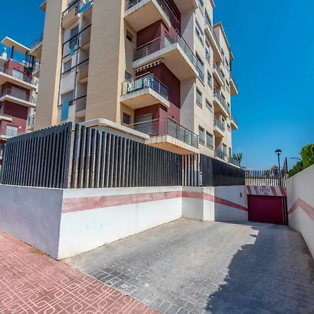 شقة Punta Prima Homes تورّيفيِخا